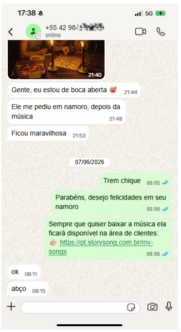 Mensagem de cliente satisfeito no WhatsApp: “Ele me pediu em namoro depois da música”
